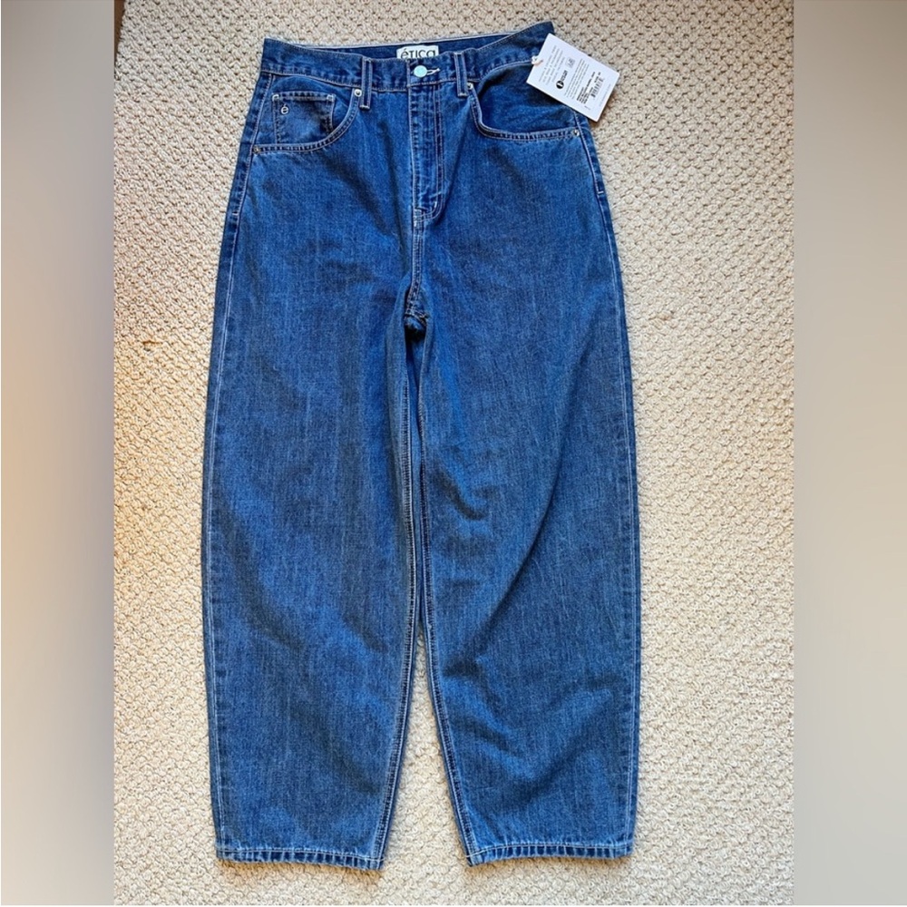 ETICA Iris Barrel Jeans 29 BNWT